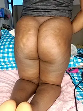 Hotfirespicegiri245's cam snapshot