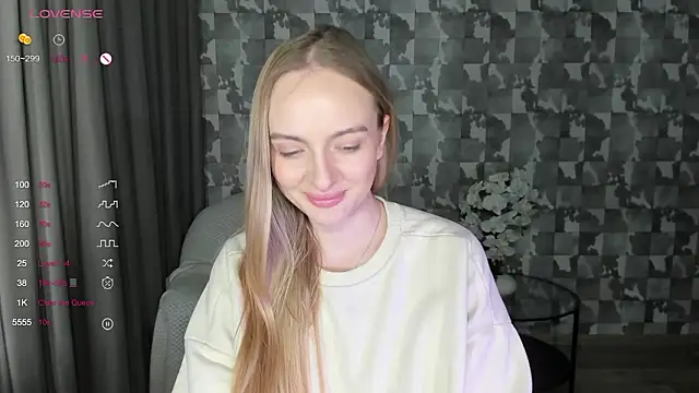 A_delina's cam snapshot