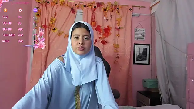 NaylaAbadi's cam snapshot