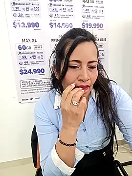 PAULA20- live sex cam