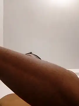 Tom_Hardy11 live sex cam