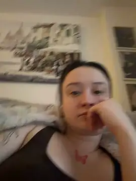 LilyLuck_'s cam snapshot