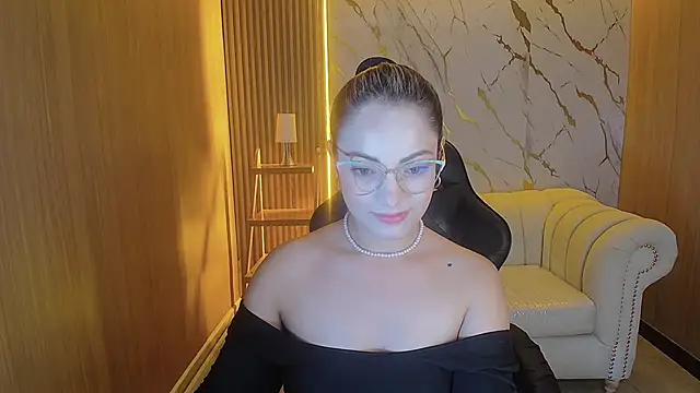 sofia_nova_tf's cam snapshot