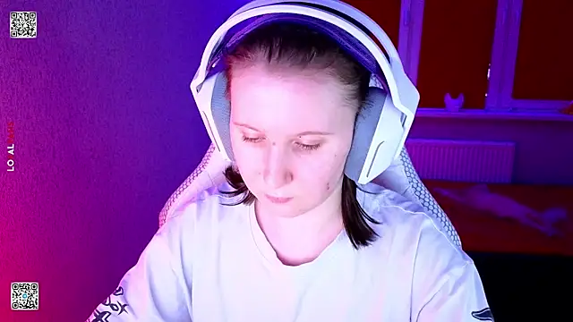 mon_lola's cam snapshot