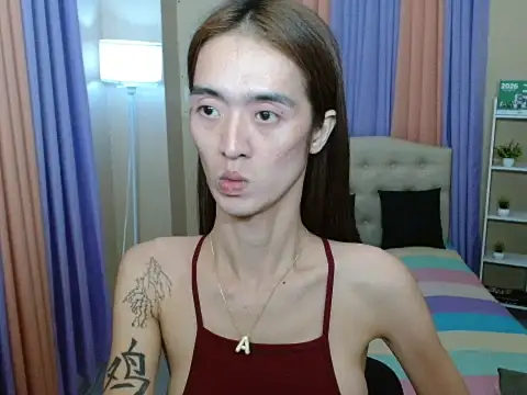 XxTsUncutAskaxX's cam snapshot