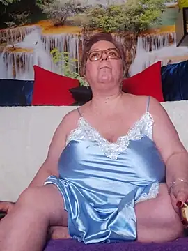 QueenPammy1's cam snapshot