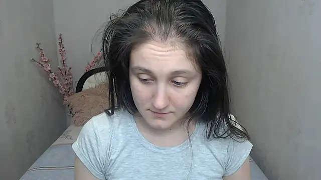 Holliy_Cooper's cam snapshot