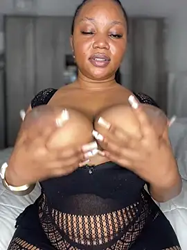 RoyalVibeXO live sex cam