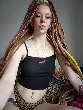 LucidLucy live sex cam