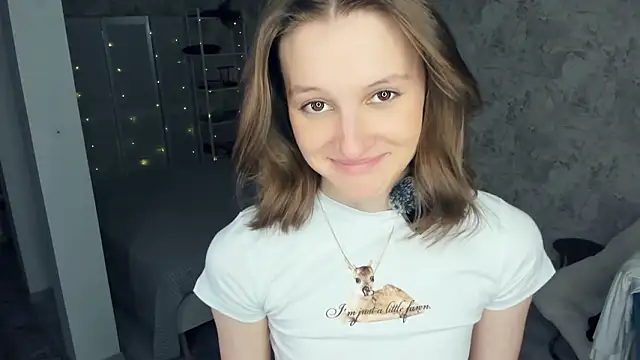 LianneBynon's cam snapshot