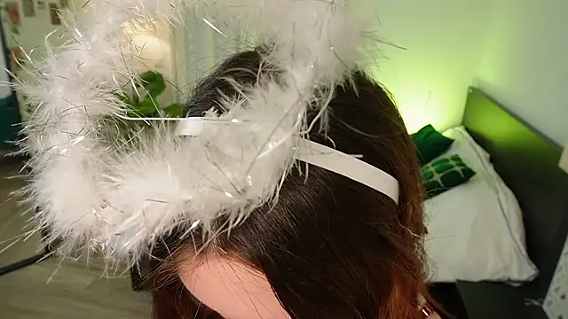 MilaFlame's cam snapshot