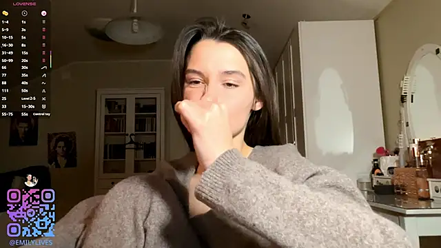 DarlineBrustera's cam snapshot