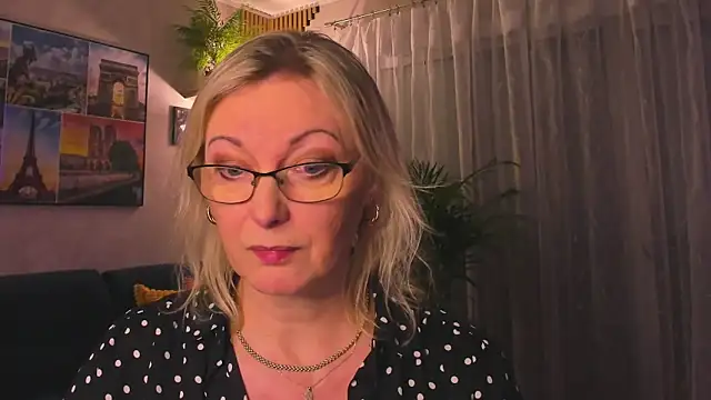 vanessa_chat's cam snapshot