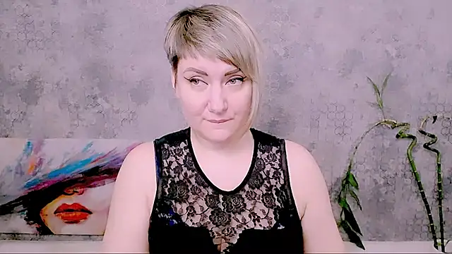 Djullia's cam snapshot