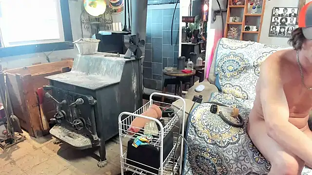 mowingman26 live sex cam