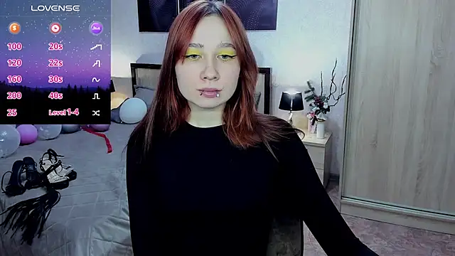 AdrianWild's cam snapshot