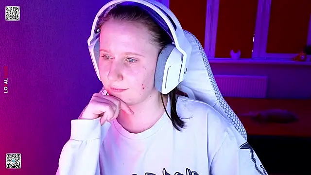 mon_lola's cam snapshot