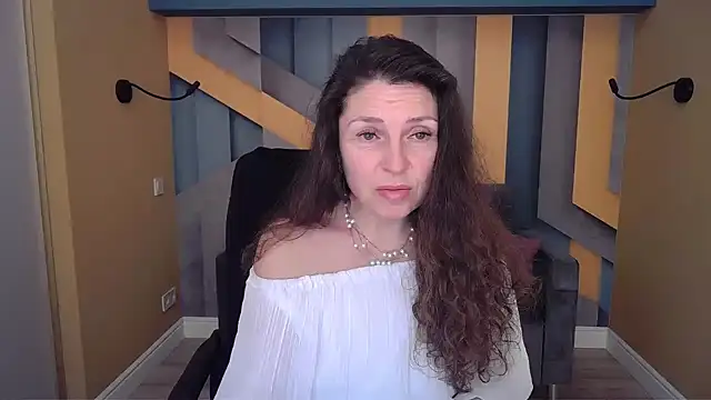 EllaLong's cam snapshot