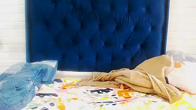 DarkCherryx's cam snapshot