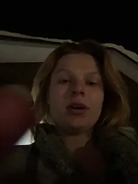 Wet___librarian's cam snapshot