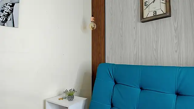 Victoria_Rosee's cam snapshot