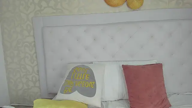 penelope__11's cam snapshot