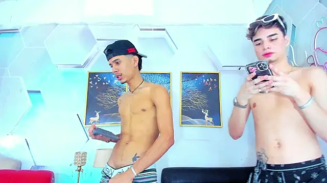 Alex_jeins_at live sex cam