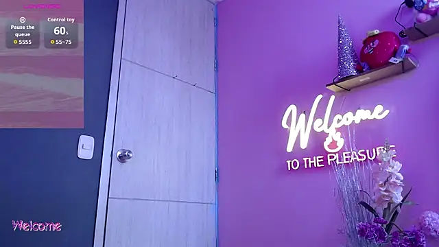 HECATE_23 live sex cam