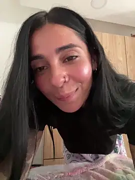 Meganmilk1 live sex cam