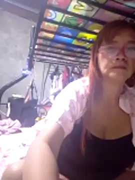 SexyHottMom live sex cam