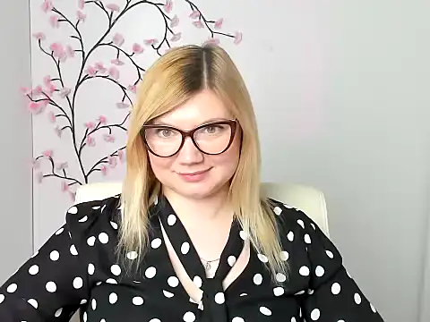 Lola_moree live sex cam