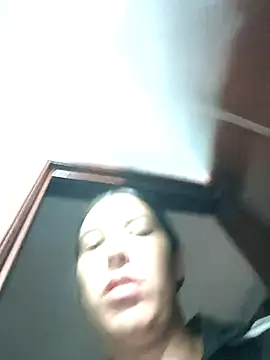 Bonny_Klote live sex cam