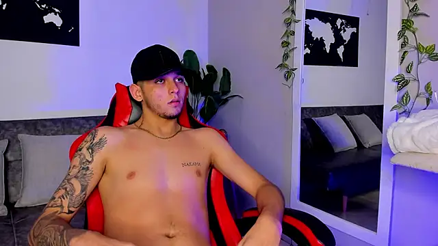 Mathewboy1's cam snapshot