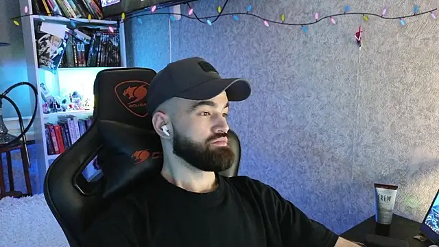 _Mostly_'s cam snapshot