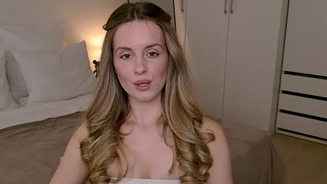 RozzitaBedberry's cam snapshot