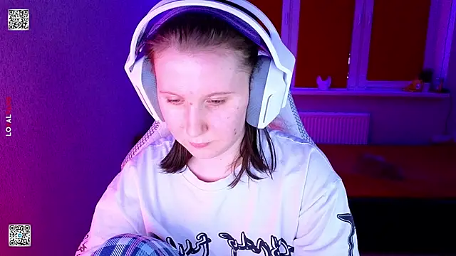 mon_lola's cam snapshot