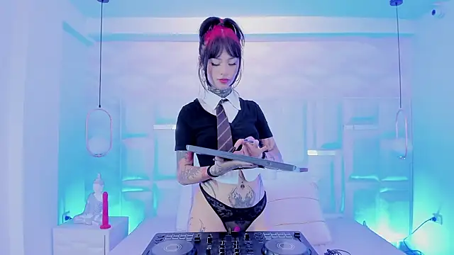 doll__bella's cam snapshot