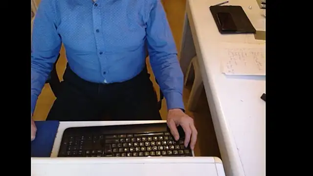 dutchpornking's cam snapshot