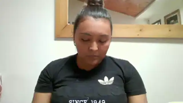 Rush_rosee_150's cam snapshot