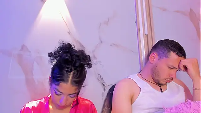 Aron_and_molly live sex cam