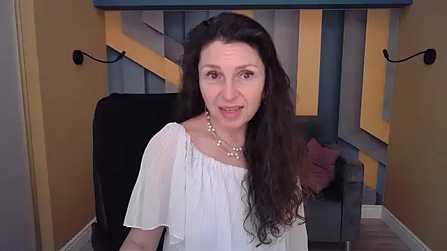 EllaLong's cam snapshot