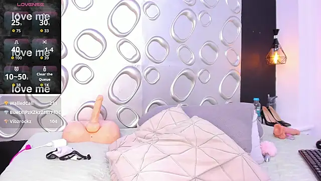 Skylar_Smith_'s cam snapshot