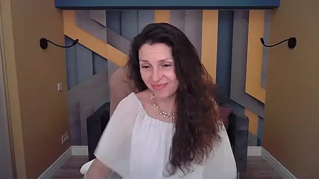 EllaLong's cam snapshot