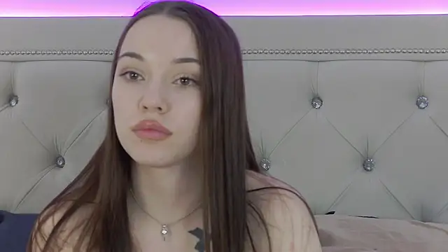 ZoeyNeal's cam snapshot