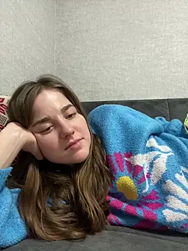 Lady_woman's cam snapshot