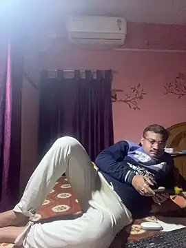 Saxymood1111 live sex cam