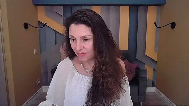 EllaLong's cam snapshot