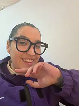 negroybrenda's cam snapshot