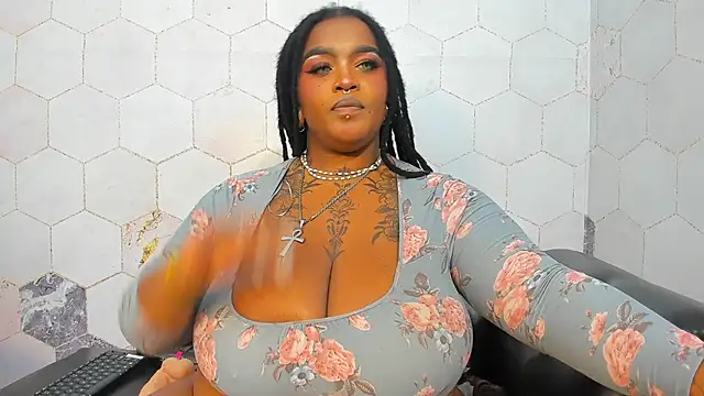 Anaa_Fuentess's cam snapshot