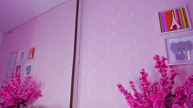 Ashley_Blum_'s cam snapshot